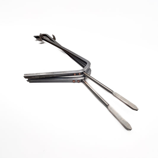 Triumph Stag Quarter Light Arm Set